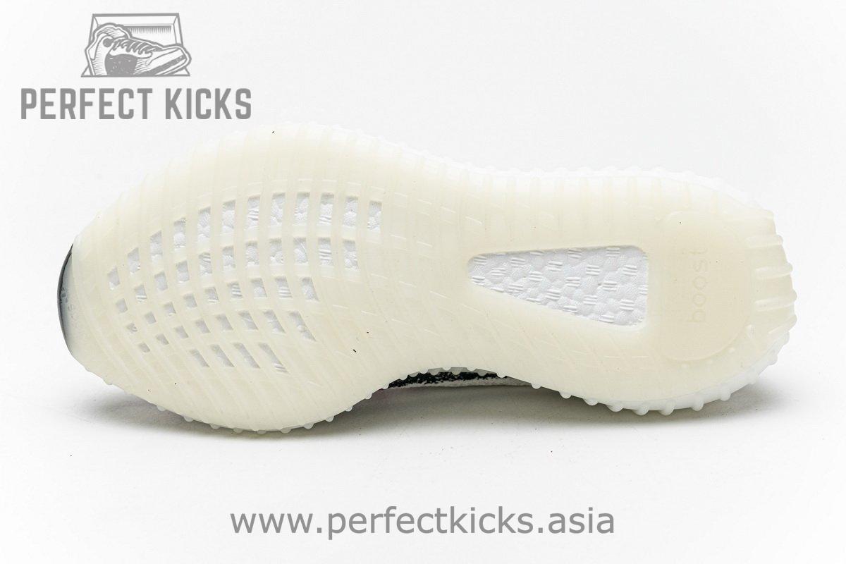 Burberry x Yeezy Boost 350 V2 - Image 12