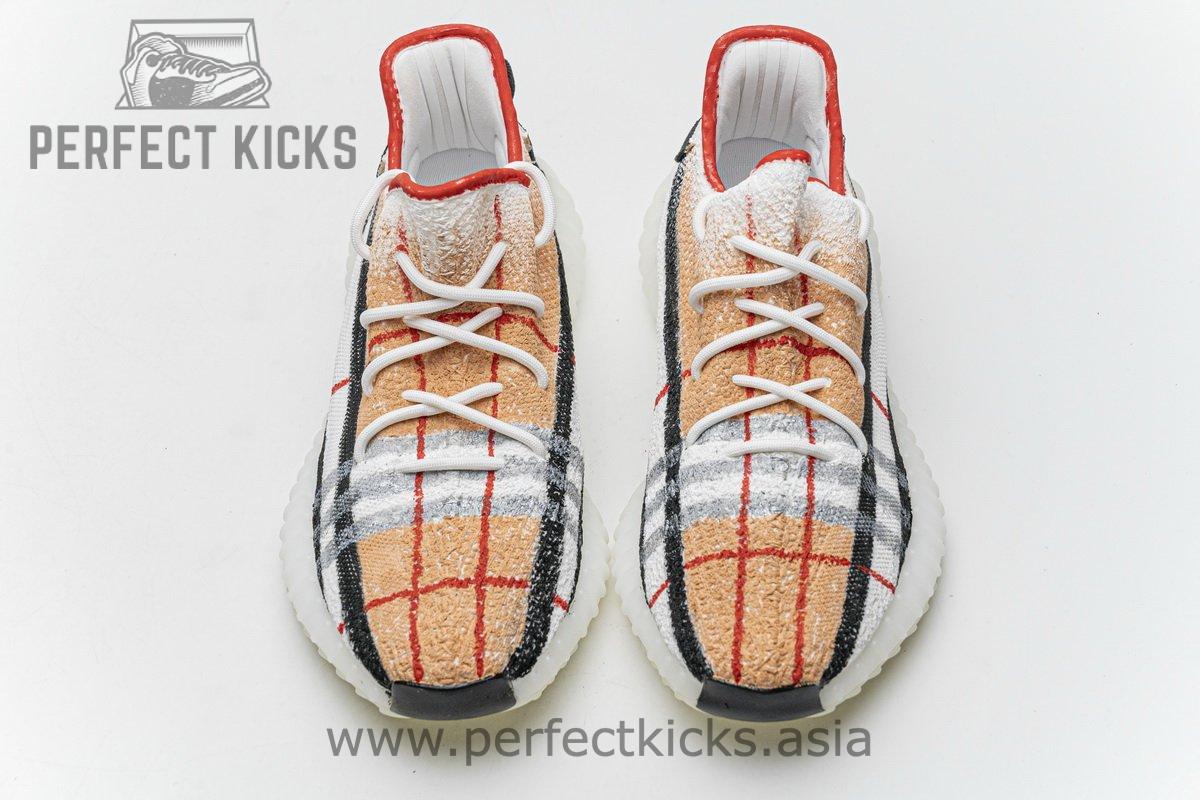 Burberry x Yeezy Boost 350 V2 - Image 4
