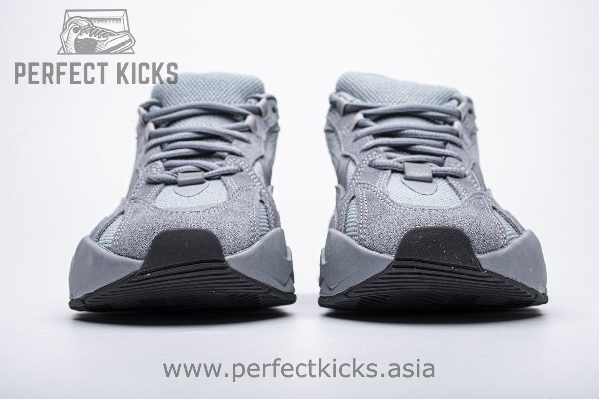 FV8424 adidas Yeezy Boost 700 V2 “Hospital Blue”Basf Boost - Image 5