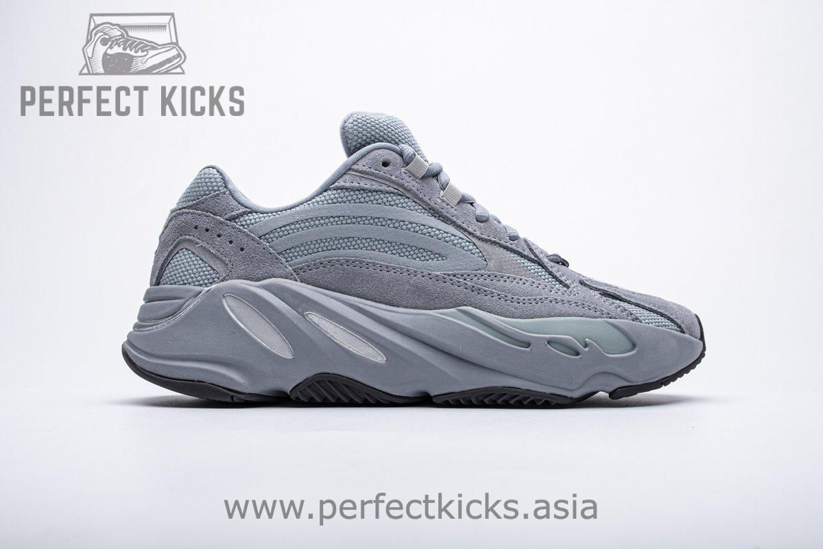 FV8424 adidas Yeezy Boost 700 V2 “Hospital Blue”Basf Boost - Image 3