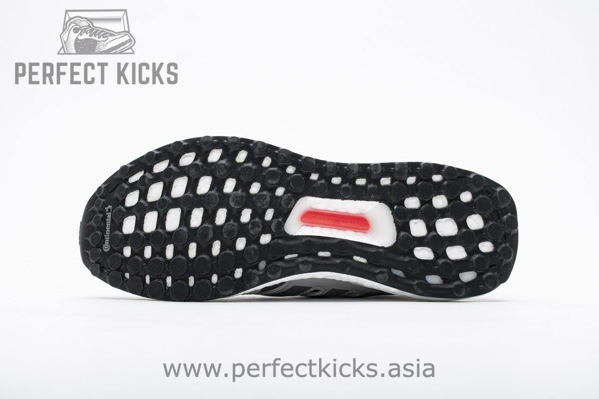 EF0720 adidas Ultra Boost S&L Black Grey Four Red Real Boost - Image 5