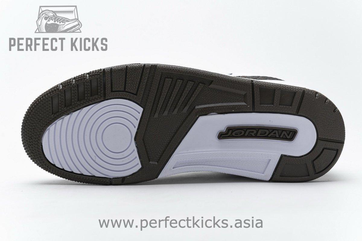 136064-122 Air Jordan 3 Retro 'Mocha' - Image 13