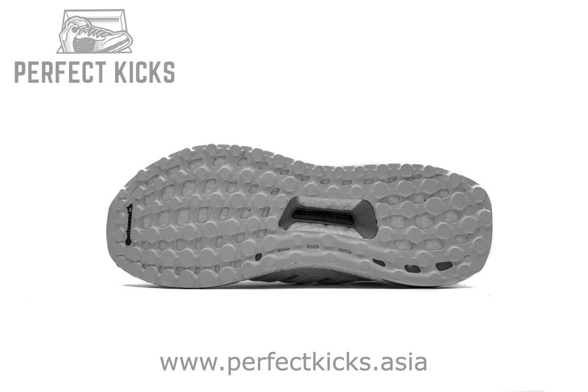 Ultra Boost 2.0 Limited “White Reflective”BB3928 - Image 4