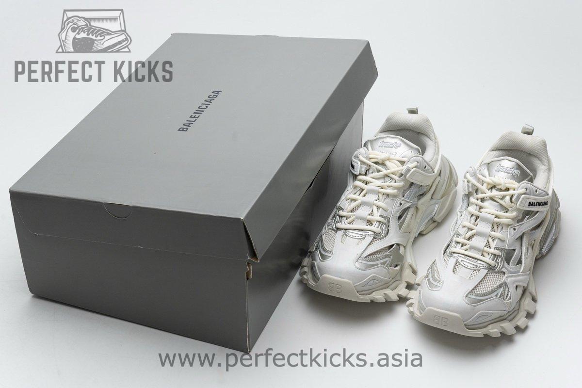 570391 W2GN2 9000 Blenciaga Track 2 Sneaker White - Image 3