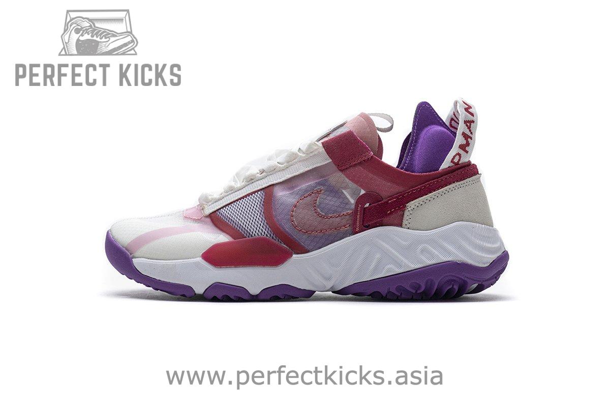 CW0783-901 Jordan Delta SP Bright Color Campus Red