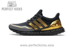 EG8102 adidas Ultra Boost Black Gold