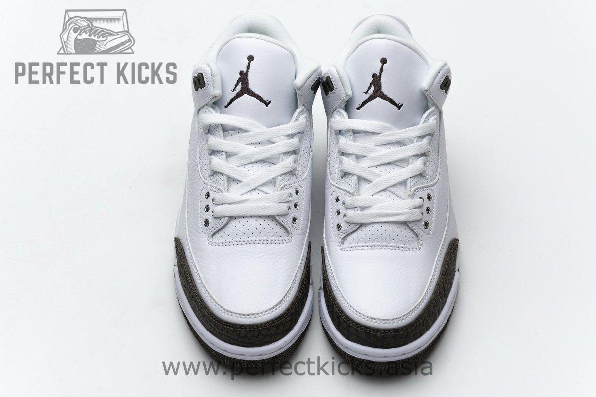 136064-122 Air Jordan 3 Retro 'Mocha' - Image 4