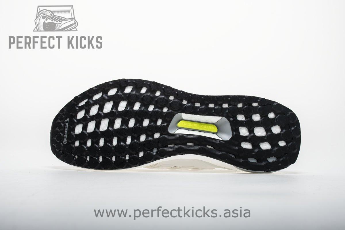 Adidas Ultra Boost 1.0 Triple White S77416 - Image 5