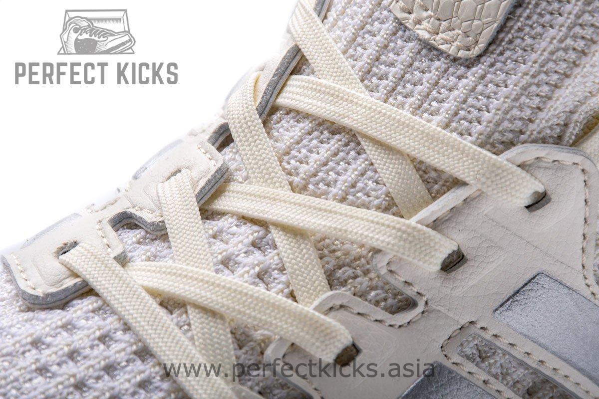 GAME OF THRONES x Ultra Boost “House Targaryen”EE3711 - Image 9