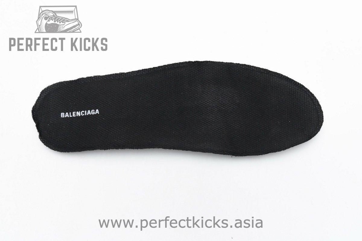 568615 W2GN3 6000 Blenciaga Track 2 Sneaker Burgundy - Image 11