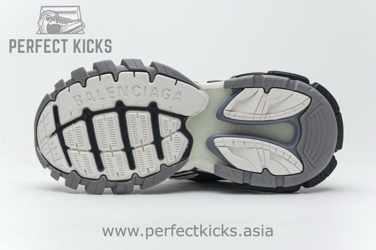 570391 W2GN3 1090 Blenciaga Track 2 Sneaker Black White - Image 8