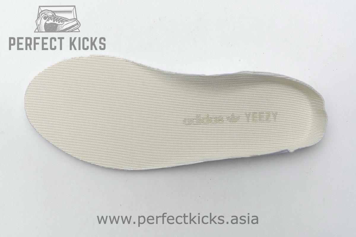 FV3244 adidas Yeezy Boost 350 V2 Lundmark Reflective - Image 10