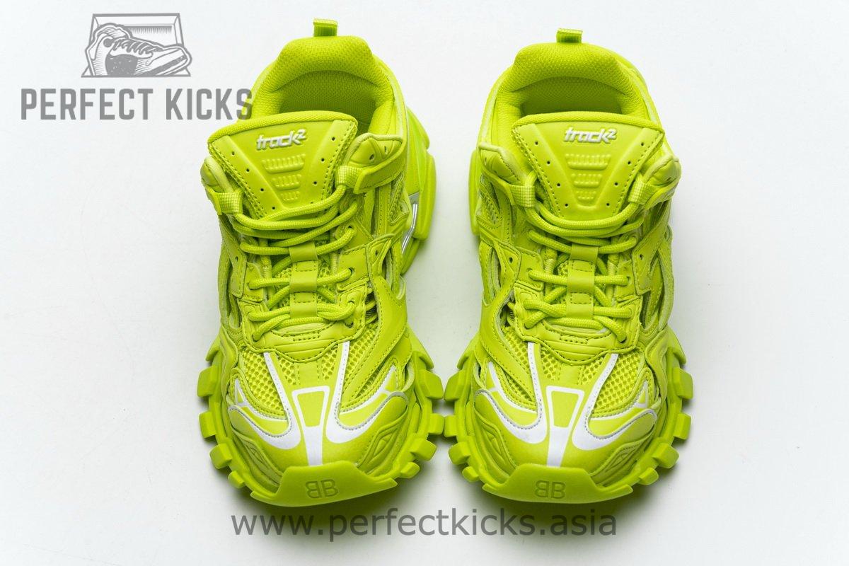 570391 W2GN3 1090 Blenciaga Track 2 Sneaker Black White - Image 4