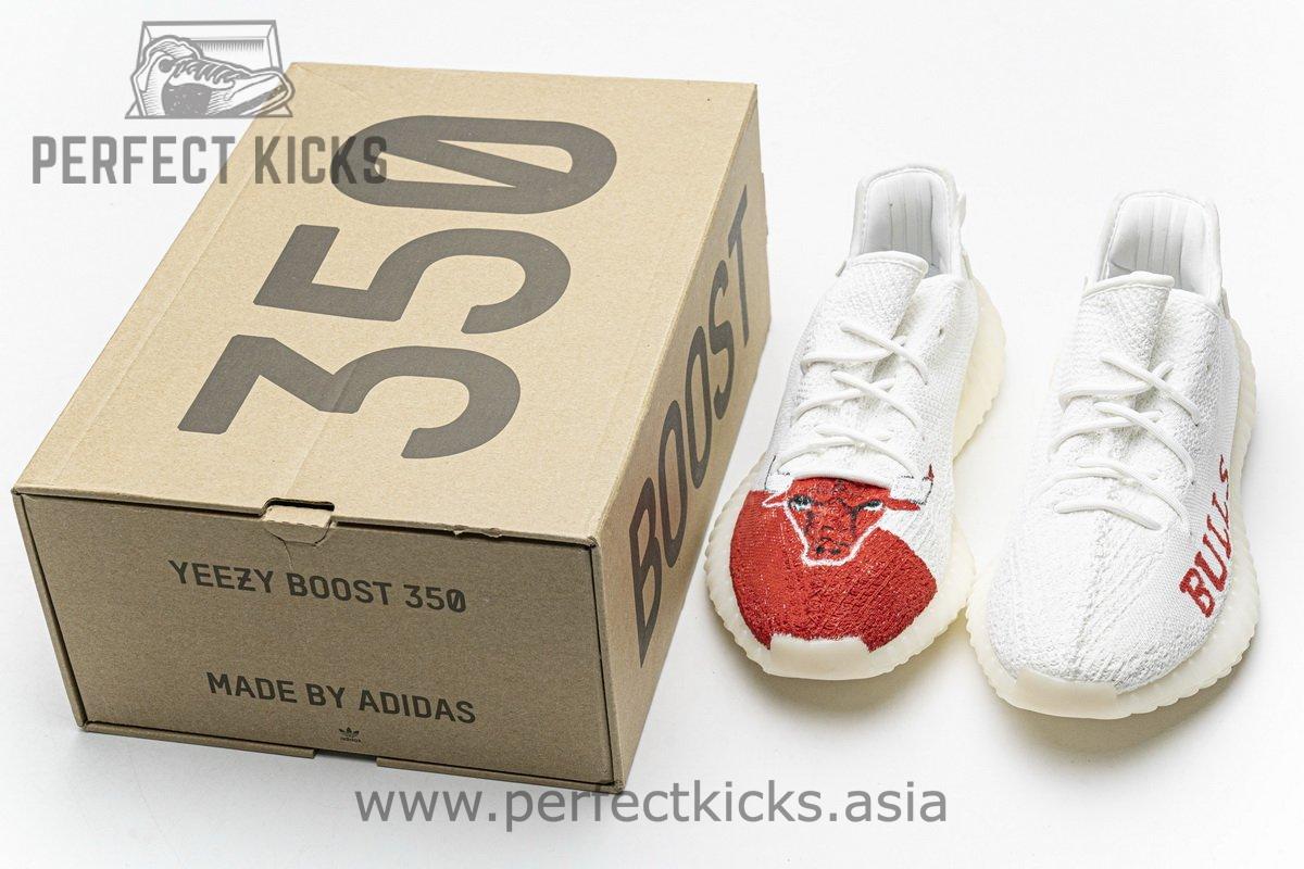 Chicago Bulls x Yeezy Boost 350 V2 - Image 3