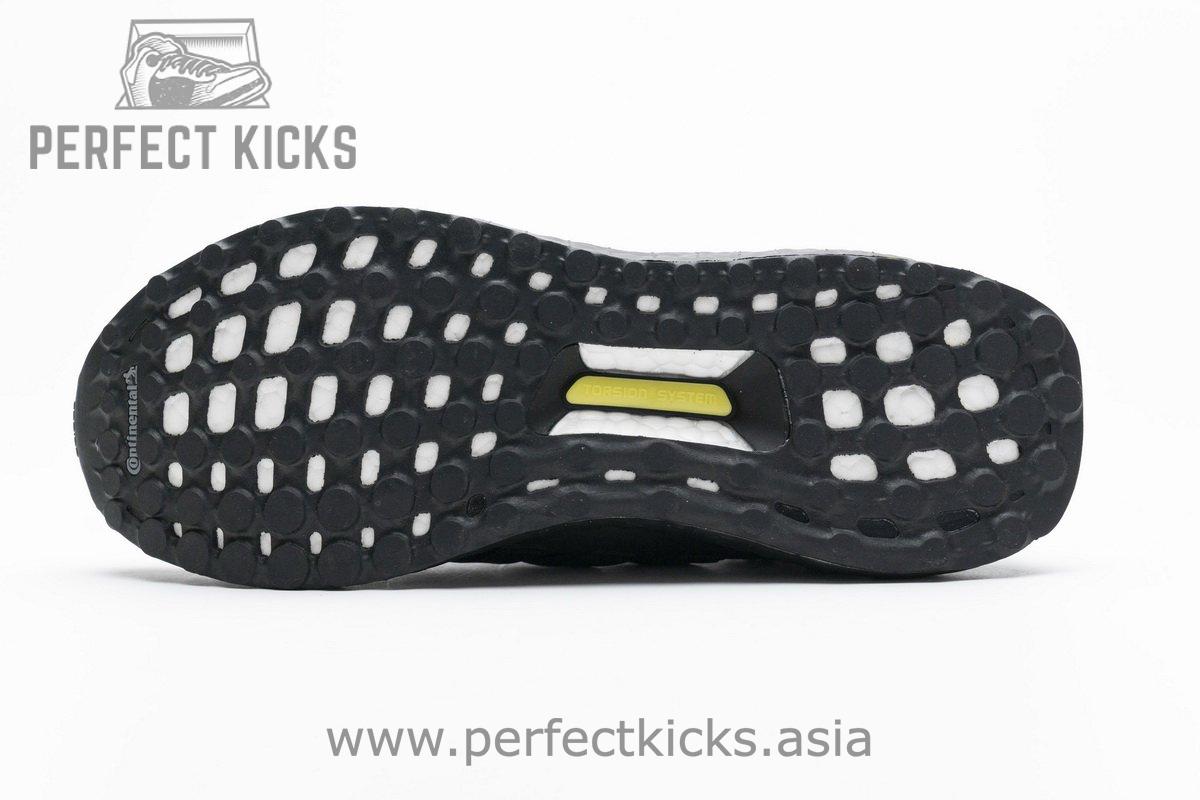 FV7280 adidas Ultra Boost 4.0 Triple Black - Image 9