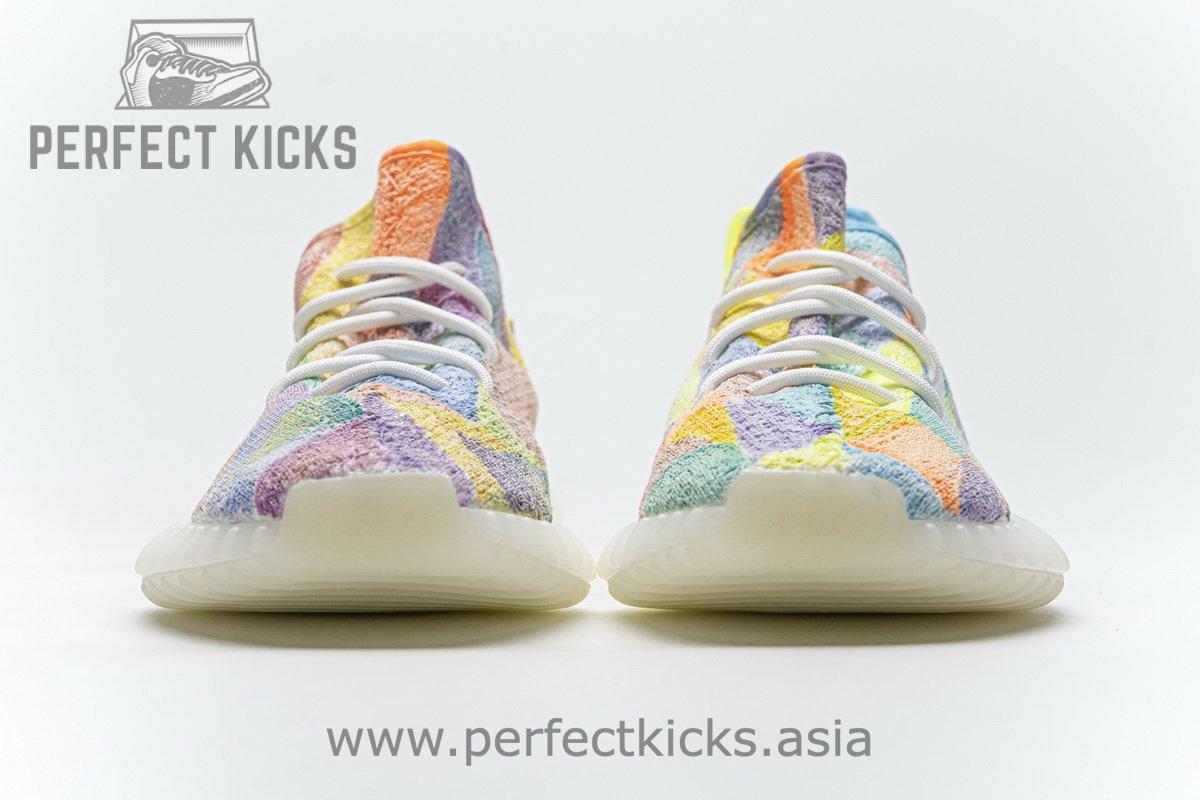 Gradient Geometry x Yeezy Boost 350 V2 - Image 5