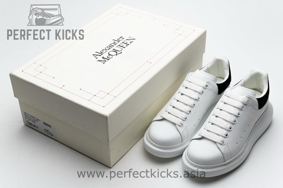 462214 WHGP7 9001 Alexander McQueen Sneaker White Black23 - Image 3