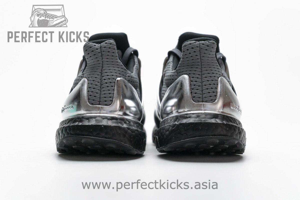 EG8103 adidas Ultra Boost Grey Silver - Image 7