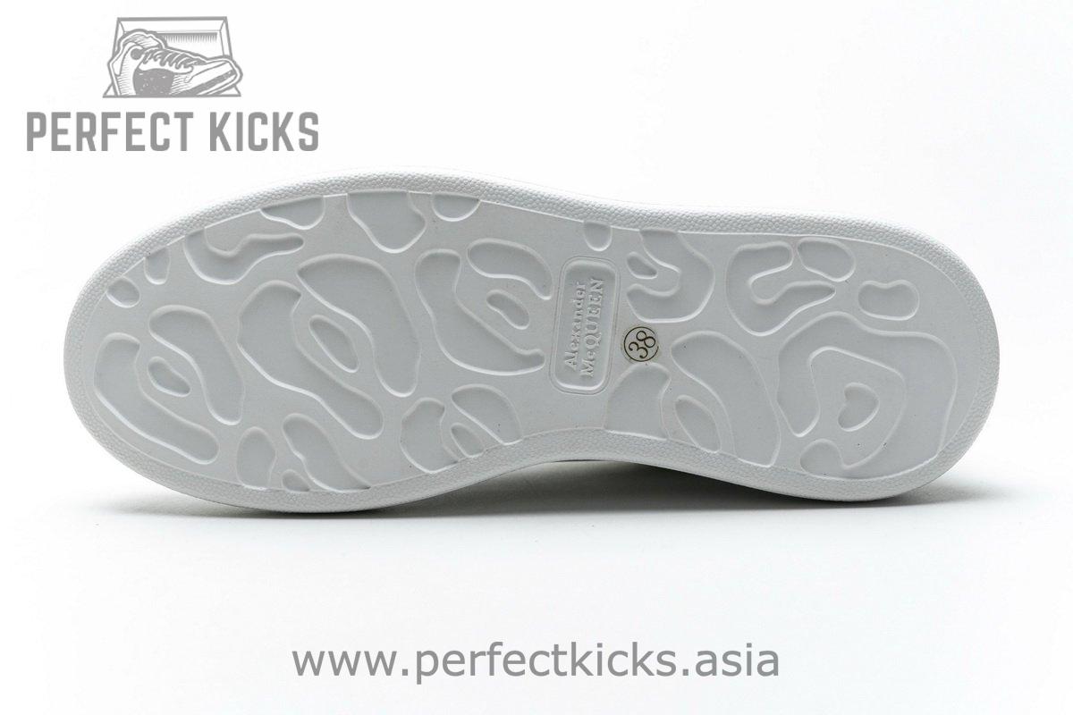 462214 WHGP7 9001 Alexander McQueen Sneaker White Blue Laser - Image 9