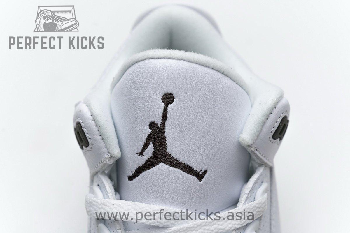 136064-122 Air Jordan 3 Retro 'Mocha' - Image 12