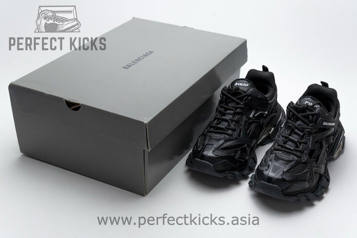 570391 W2GN1 1000 Blenciaga Track 2 Sneaker Black - Image 3