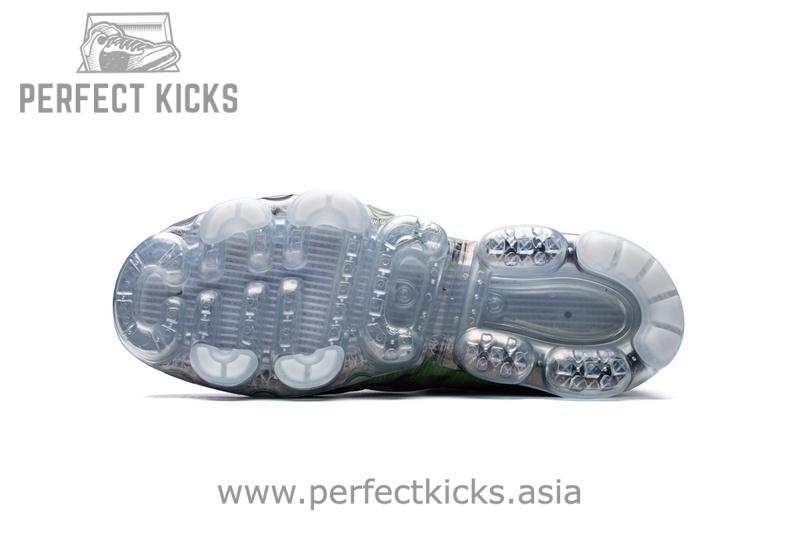 Nike VaporMax 2019 Black Active Fuchsia AT6810-001 - Image 3