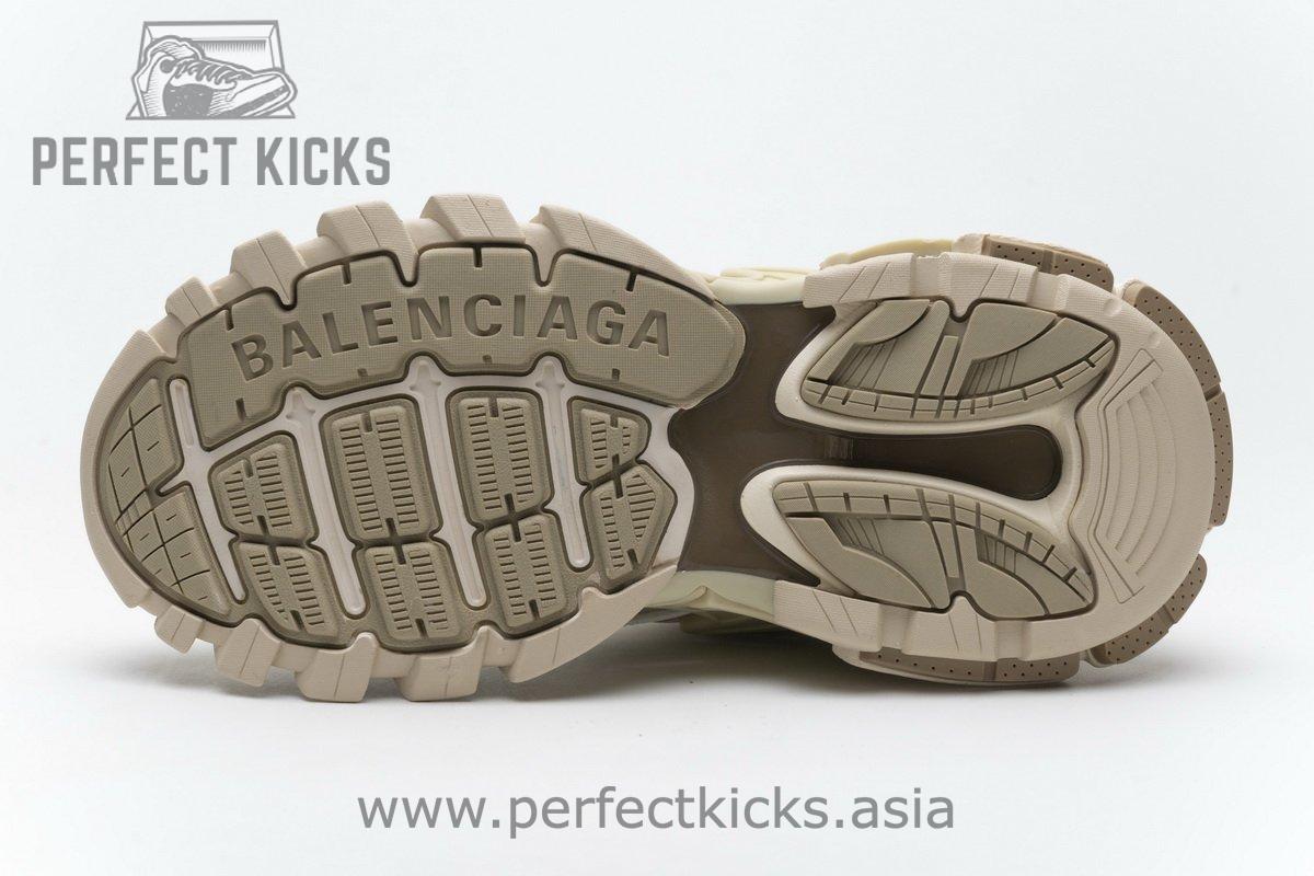 570391 W2GN1 9029 Blenciaga Track 2 Sneaker Khaki - Image 9