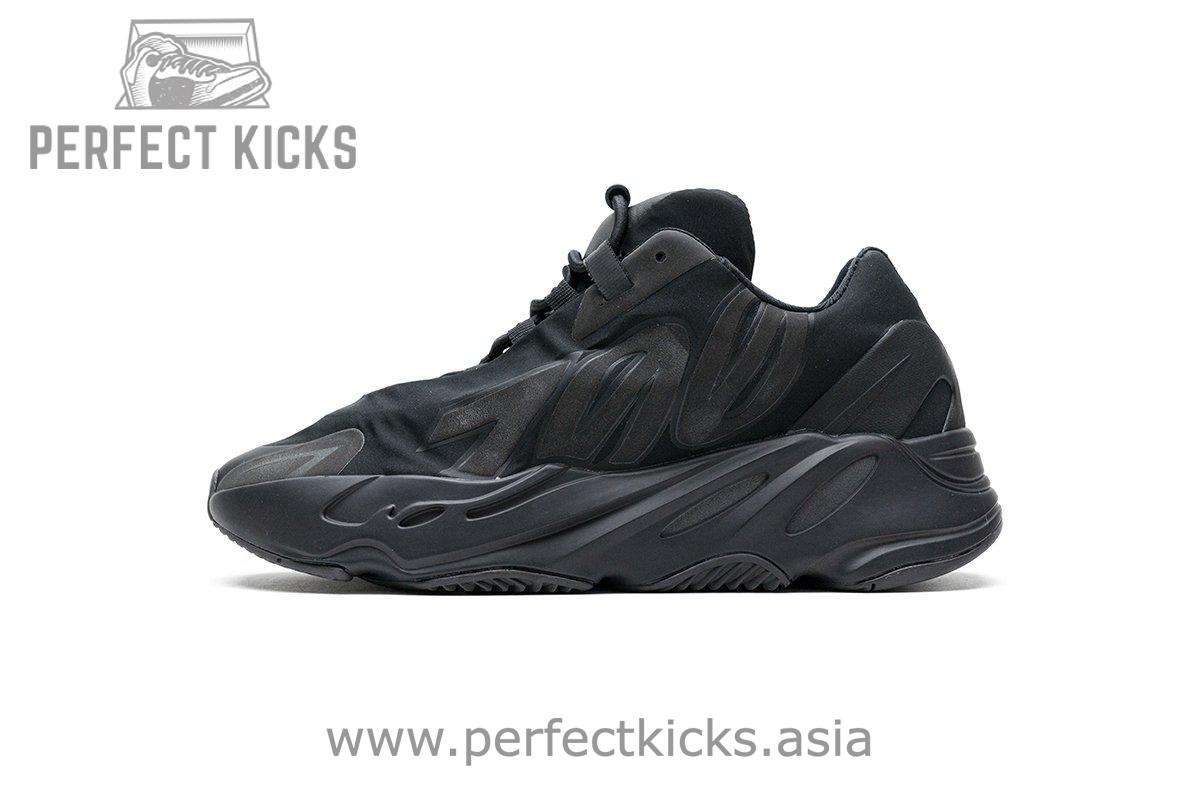 FV4440 adidas Yeezy Boost 700 MNVN “Triple Black”