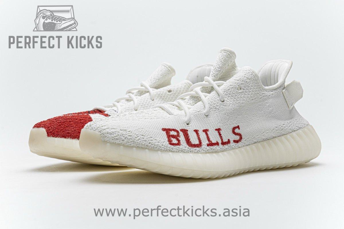 Chicago Bulls x Yeezy Boost 350 V2 - Image 6