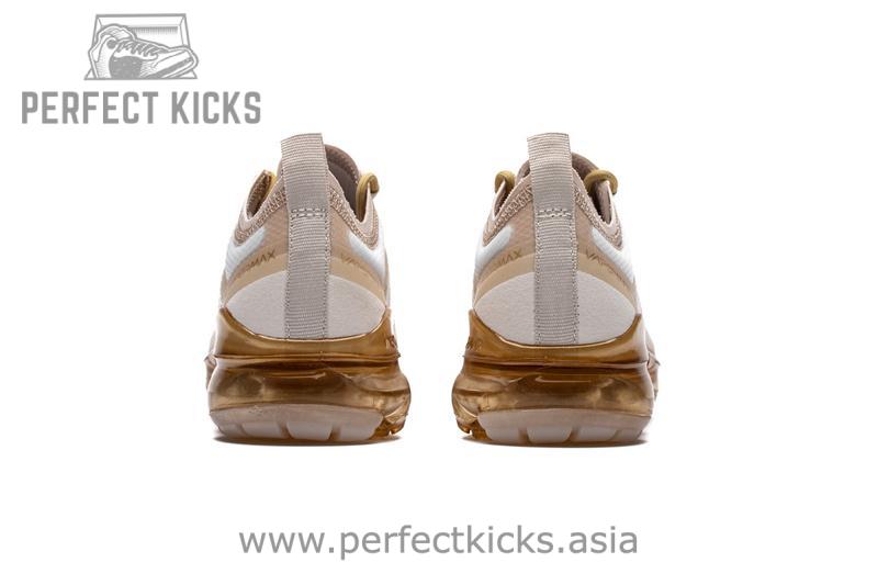 Nike Air VaporMax 2019 Gold AR6632-101 - Image 5