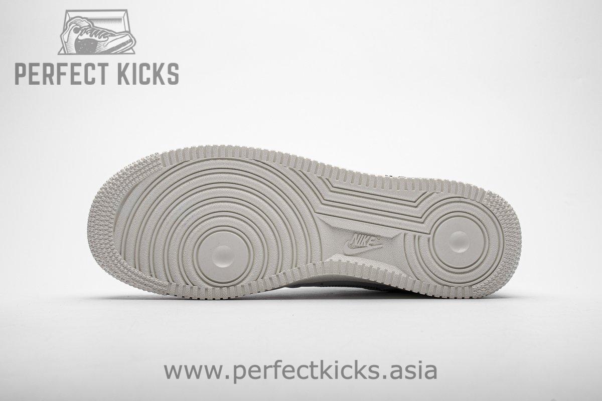 AO4297-100 OFF White X Air Force 1 ’07 Low Conplex Con - Image 6