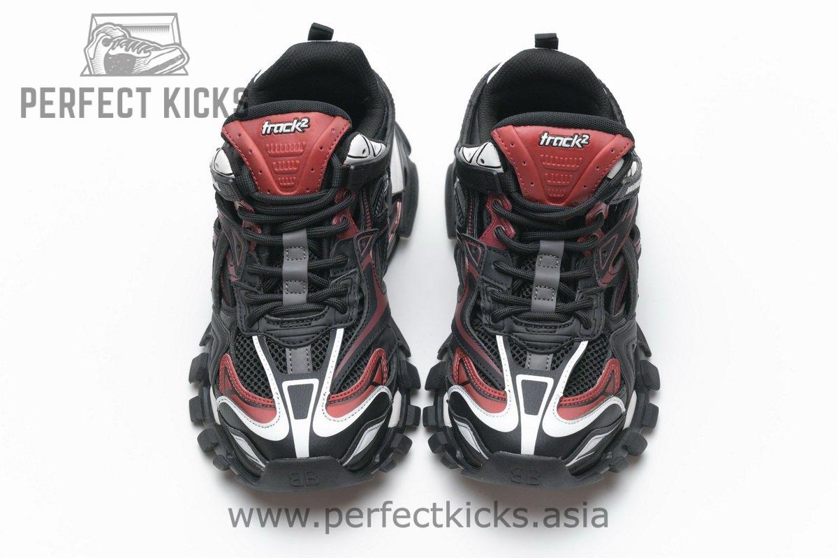 568615 W2GN3 6000 Blenciaga Track 2 Sneaker Burgundy - Image 4