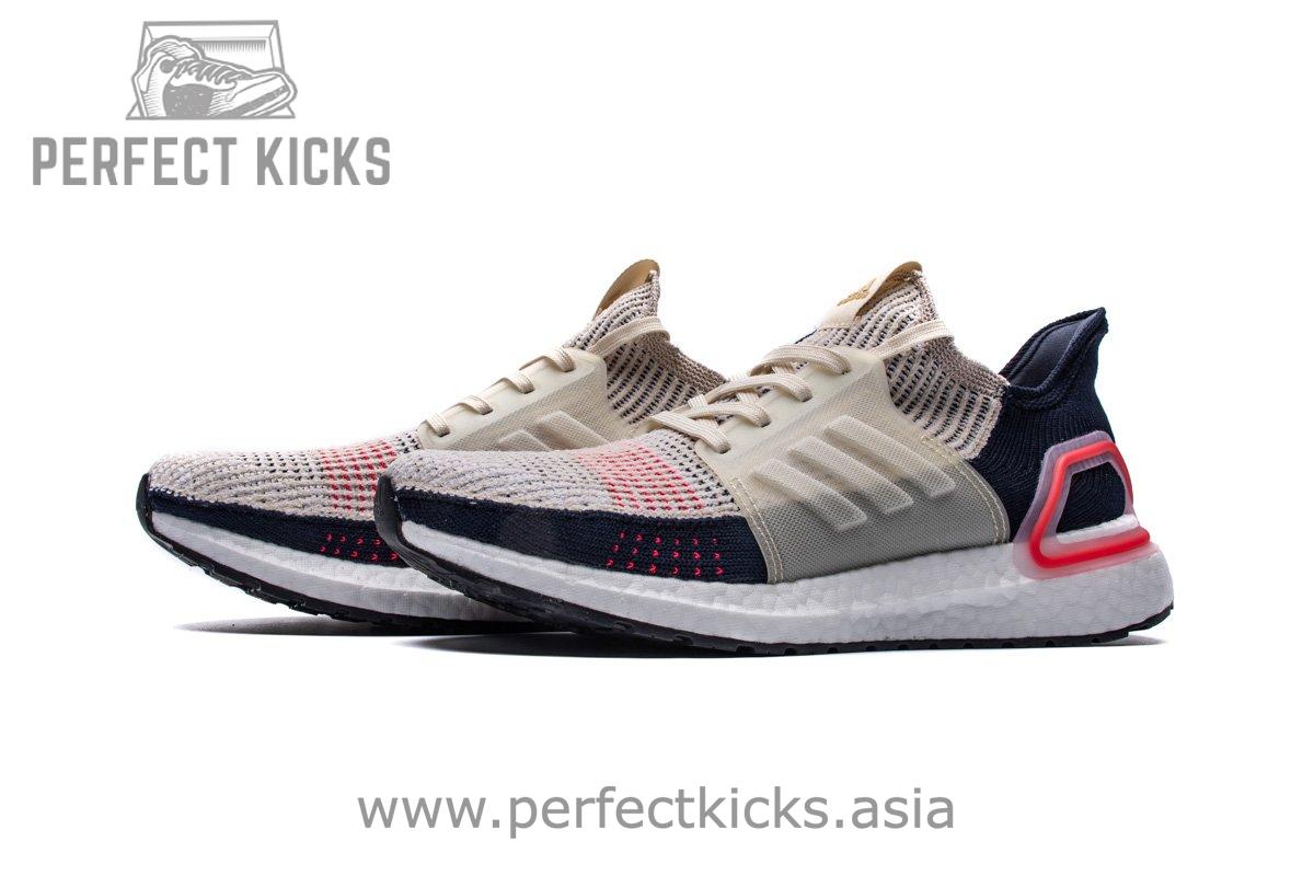 Ultra Boost 5.0(2019) Clear Brown Chalk White B37705 - Image 3