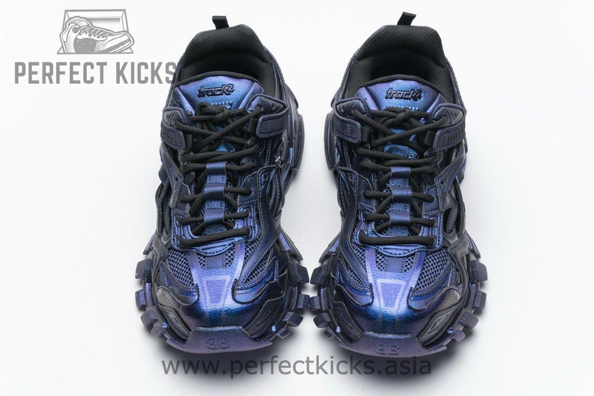 568615 W2MA1 5610 Blenciaga Track 2 Sneaker Chameleon - Image 4