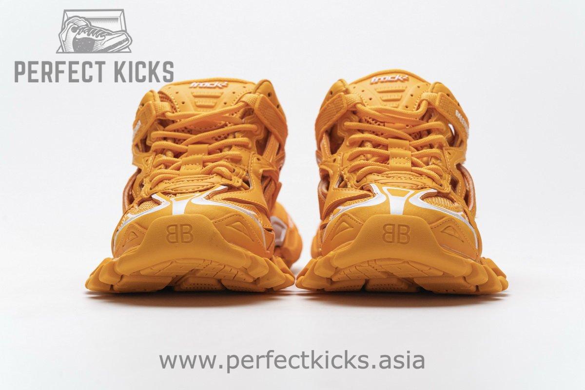 568615 W2GN5 5817 Blenciaga Track 2 Sneaker Orange - Image 5