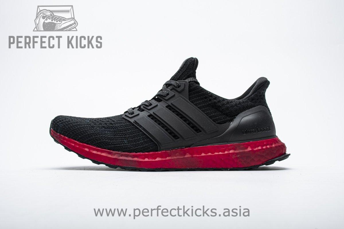 Ultra Boost 4.0 “Core Black/Solar Red”FV7282