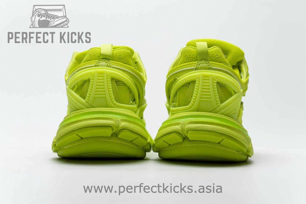 570391 W2GN3 1090 Blenciaga Track 2 Sneaker Black White - Image 7