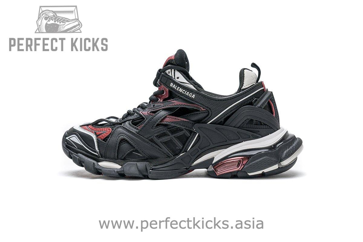 568615 W2GN3 6000 Blenciaga Track 2 Sneaker Burgundy