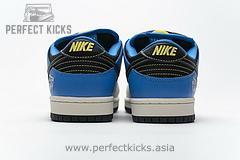 CZ5128-400 Instant Skateboards x Nike SB Dunk Low - Image 4