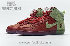 CW7093-600 Nike SB Dunk High "Strawberry Cough" - Image 2