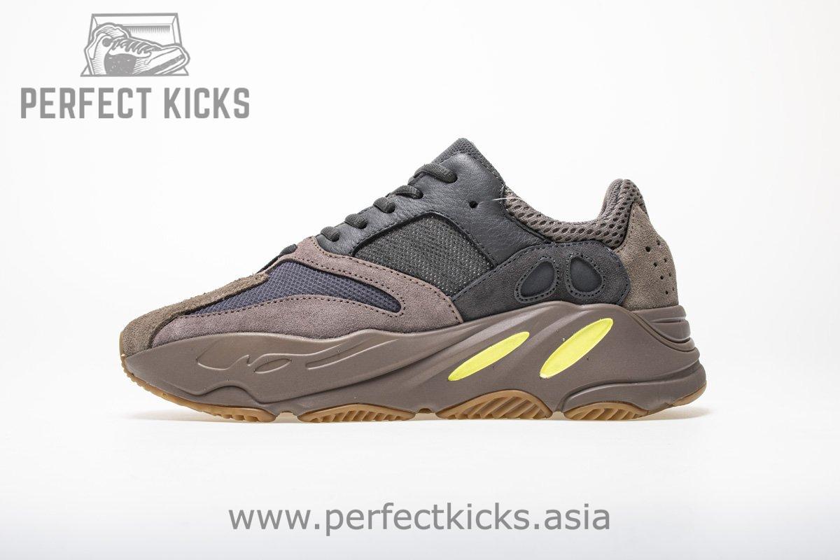 Yeezy Boost 700 “Mauve” EE9614