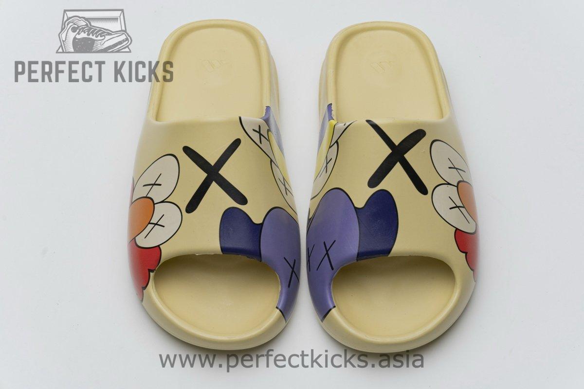 FW6344 adidas Yeezy Slide - Image 6