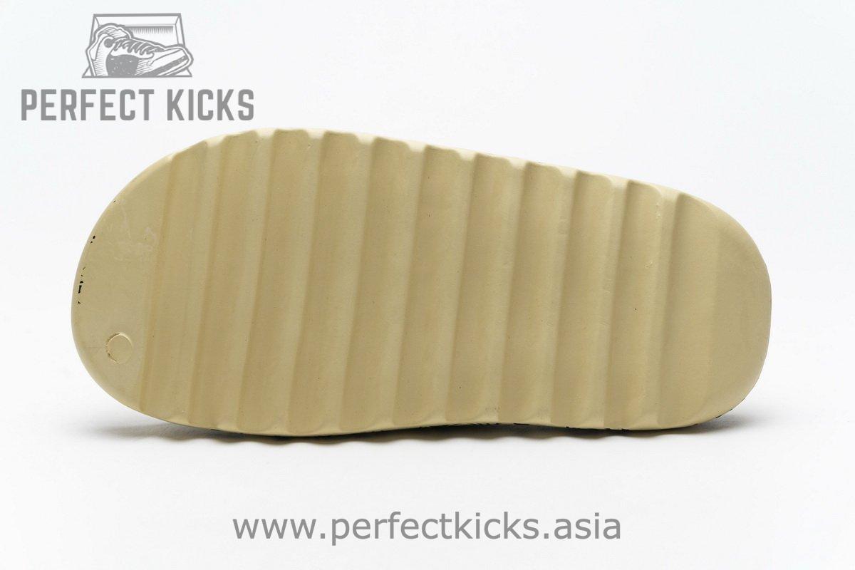 FW6344-11 adidas Yeezy Slide - Image 10
