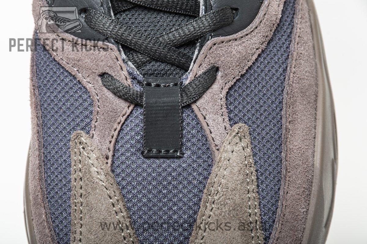 Yeezy Boost 700 “Mauve” EE9614 - Image 9