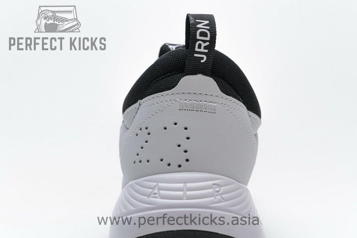 CV1761-100 Fragment Design x Jordan Delta SP Black White - Image 6