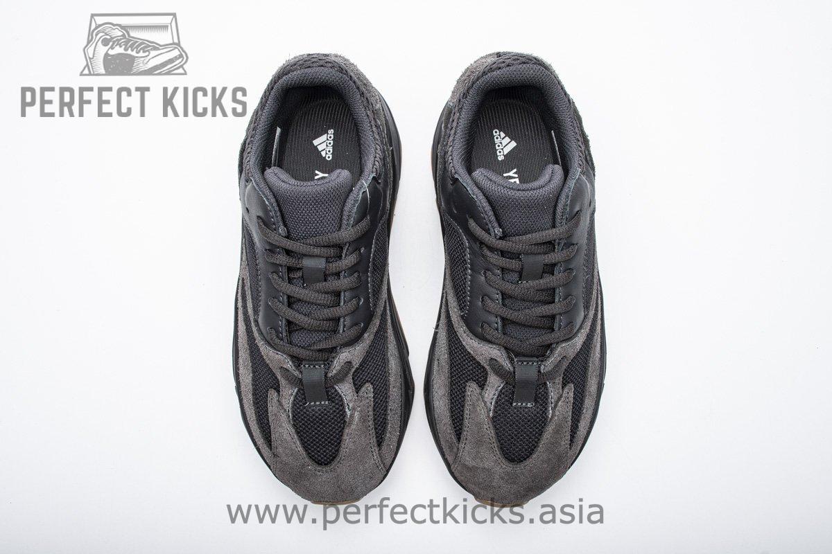 Yeezy Boost 700“Utility Black” FV5304 - Image 6