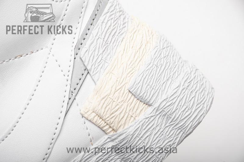 BV0072-100 Sacai x Nike Blazer Mid White Grey - Image 10