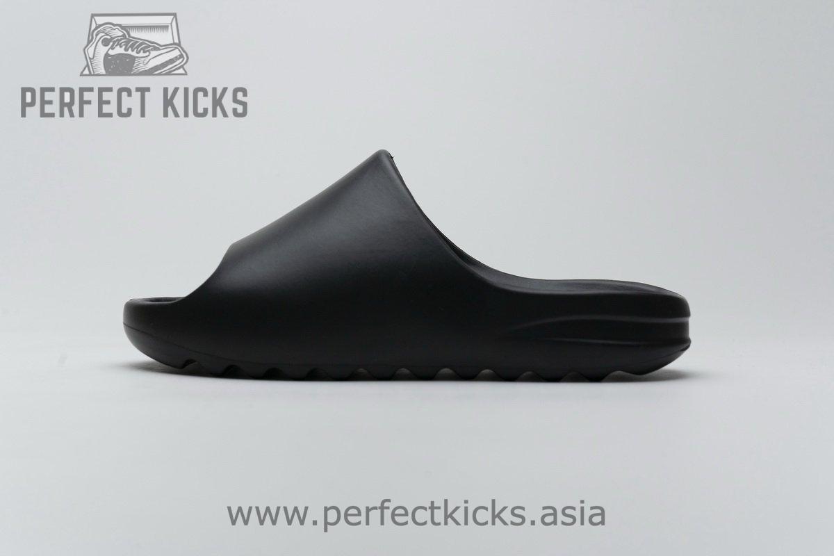 FB6348 adidas Yeezy Slide “Black” - Image 8