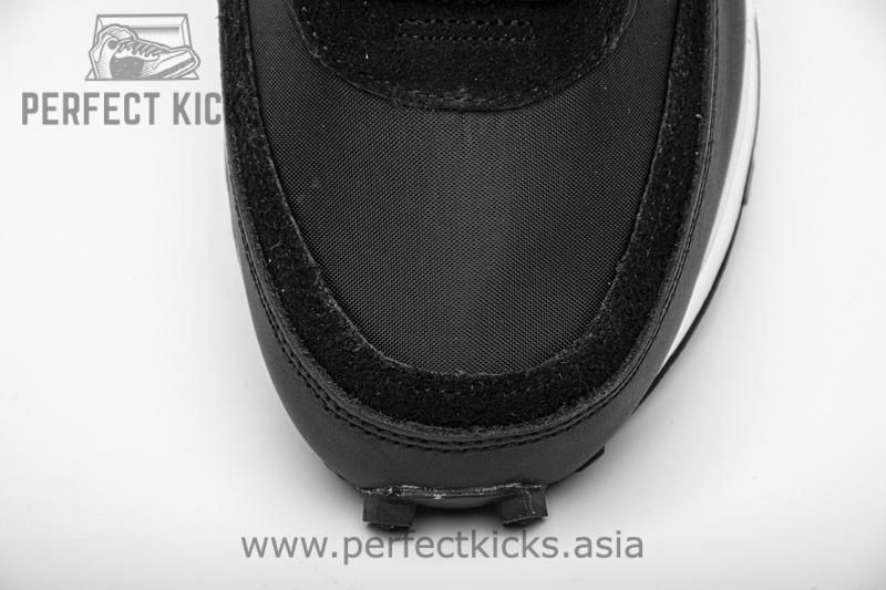 BV0073-002 Sacai x Nike LDWaffle BlackWhite - Image 5