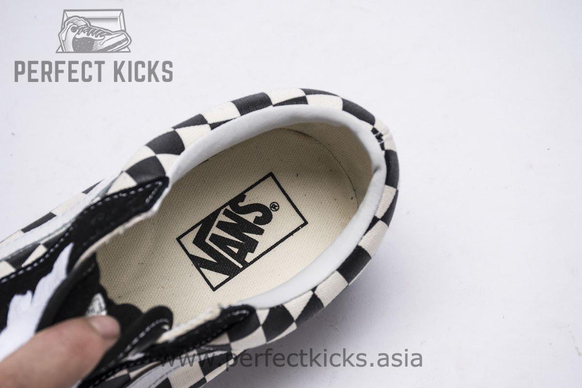 VN0A38G1P0S Vans Old Skool Primary Check - Image 16